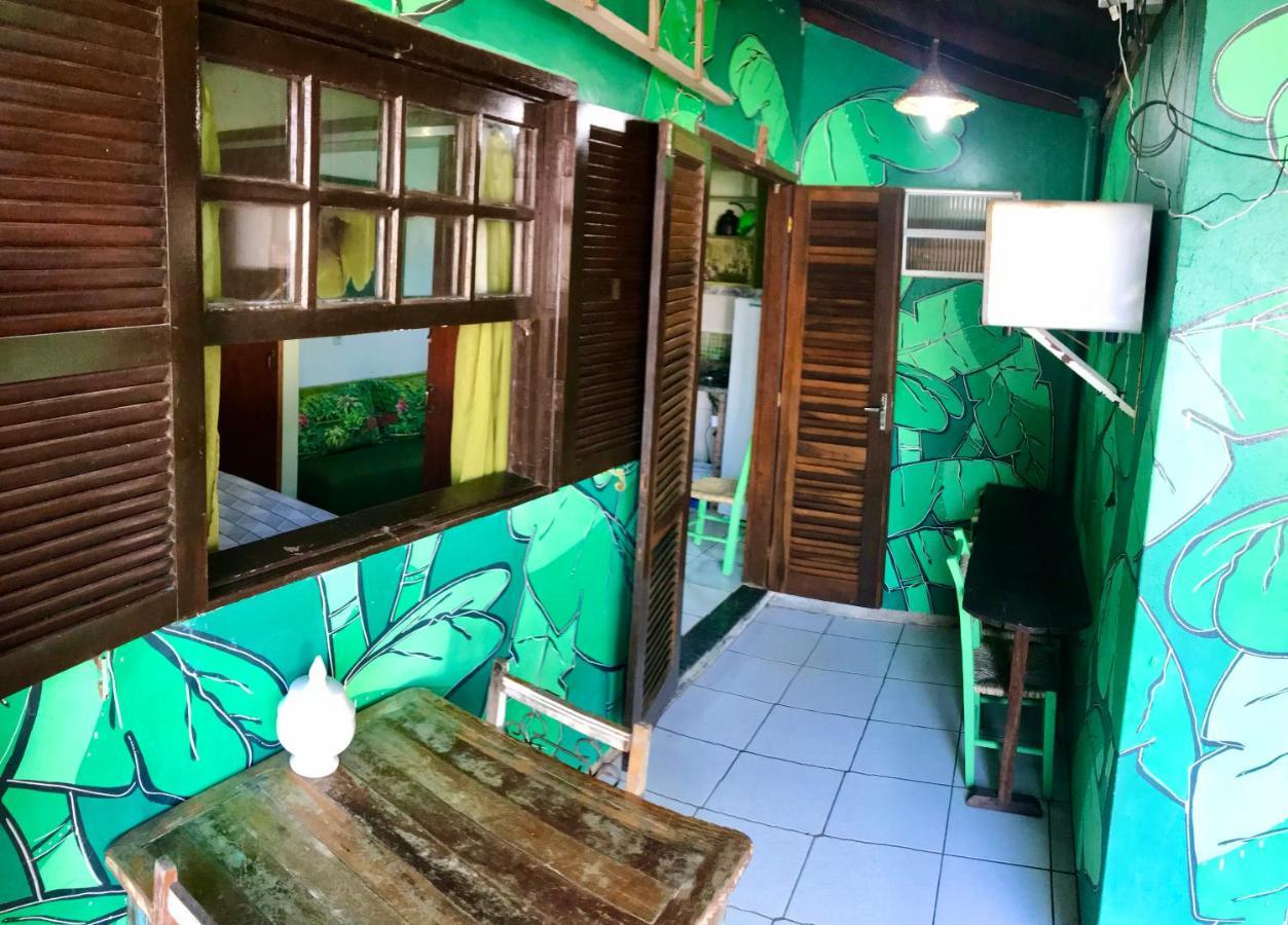 Amarelo Hibisco Hotel Guarda do Embaú Екстериор снимка